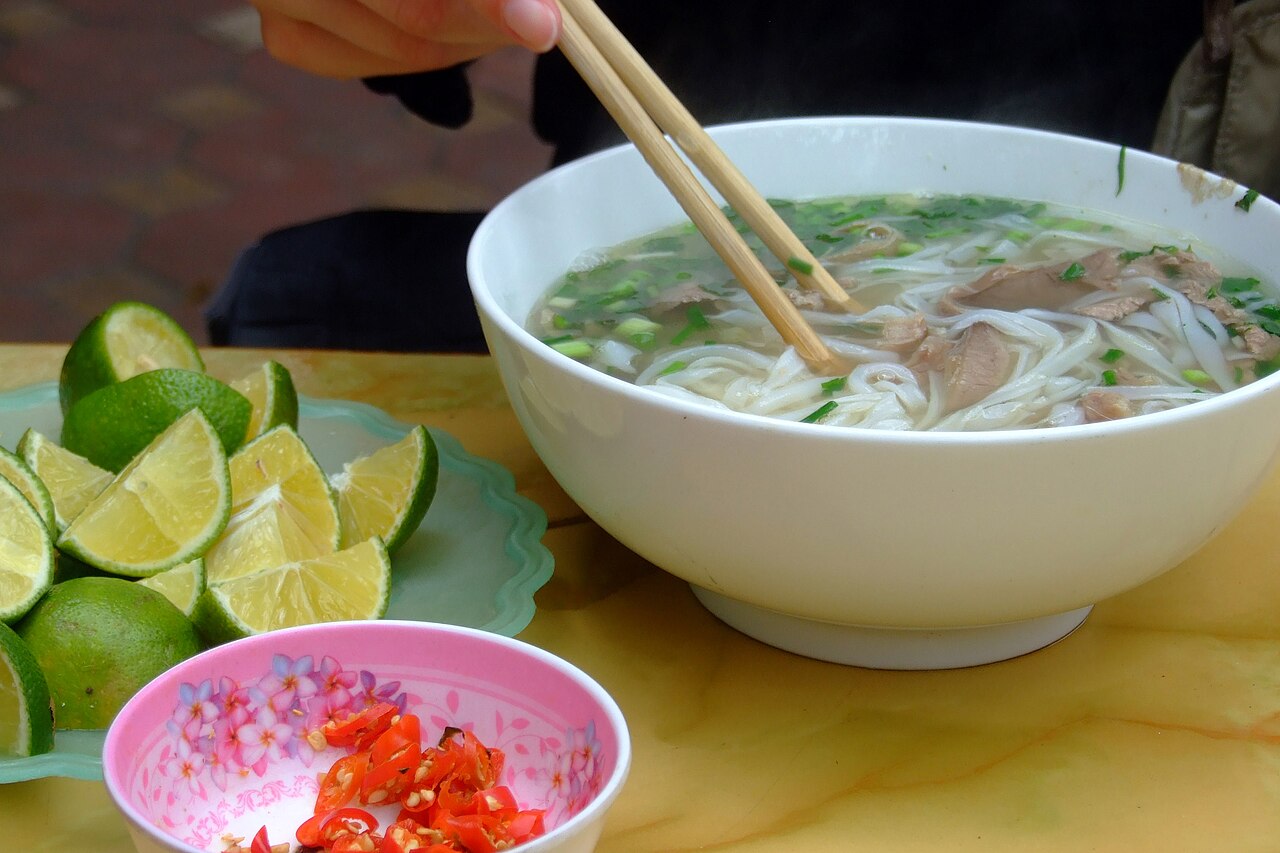 Thớt gỗ nghiến chống thấm